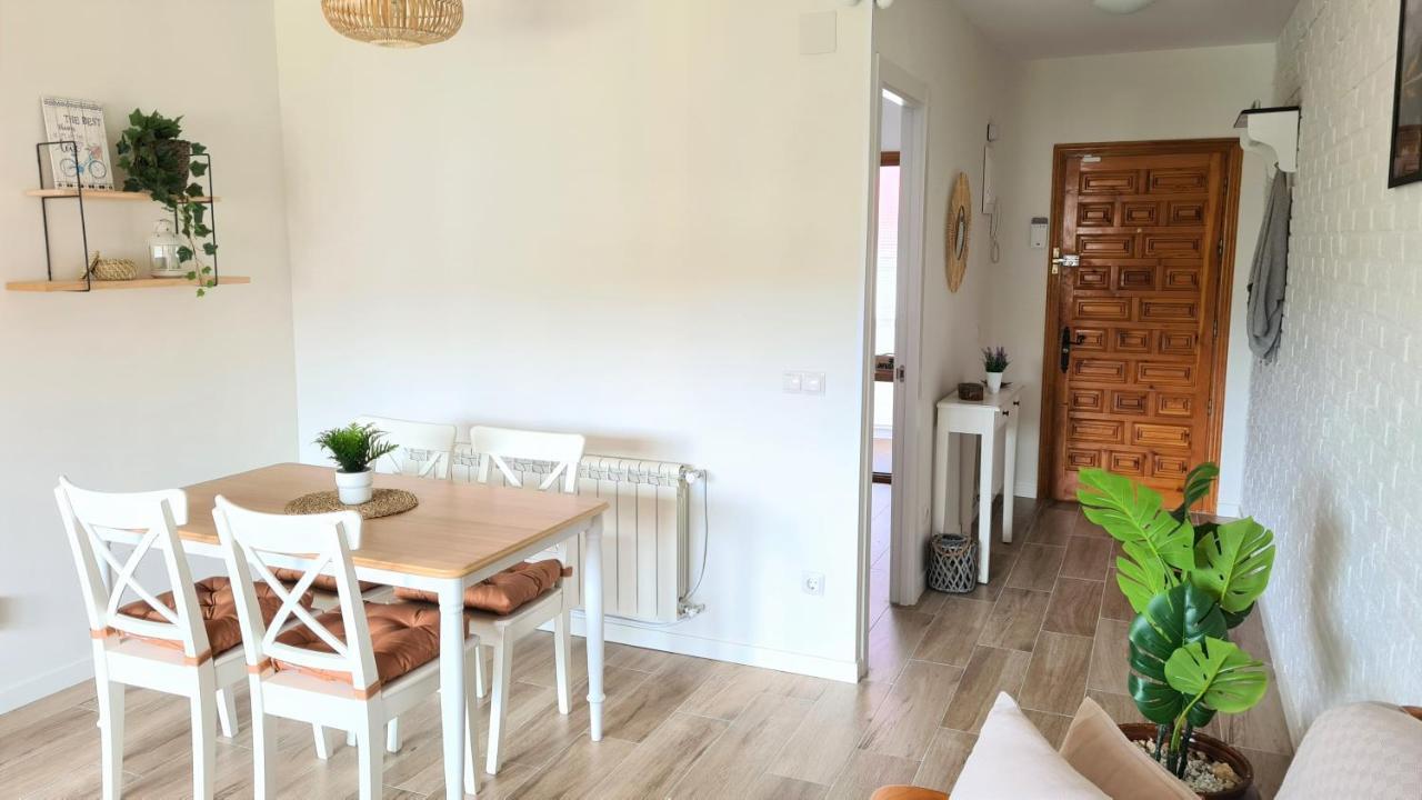 Apartamento Mirador Valdeiglesias Pelayos de la Presa Bagian luar foto