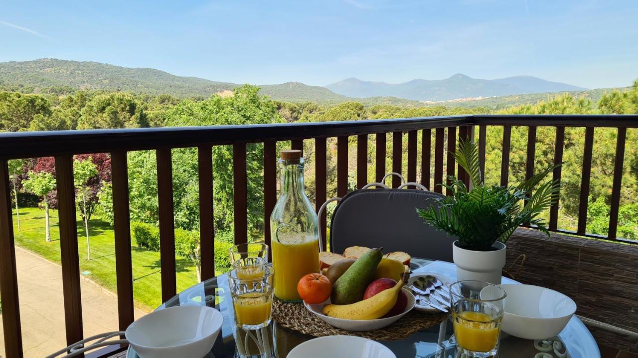 Apartamento Mirador Valdeiglesias Pelayos de la Presa Bagian luar foto